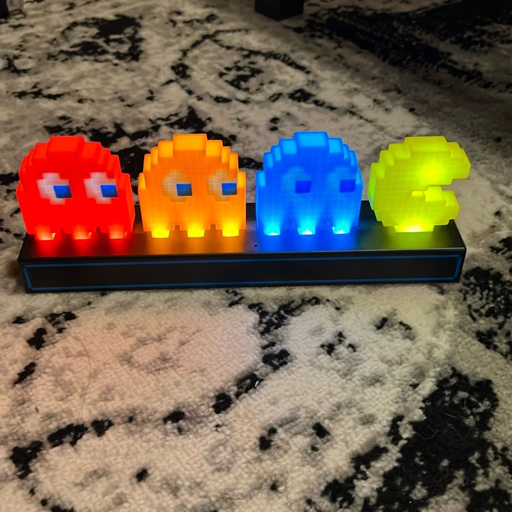 Pac-Man Ghost Light with Multicolor LED